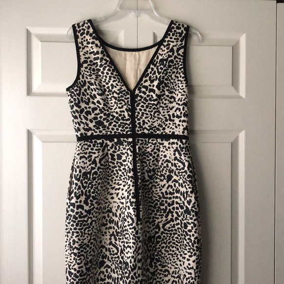 J Crew Collection Animal Print Sleeveless Shift Dress in Ivory and Black Sz 6 - Picture 7 of 7